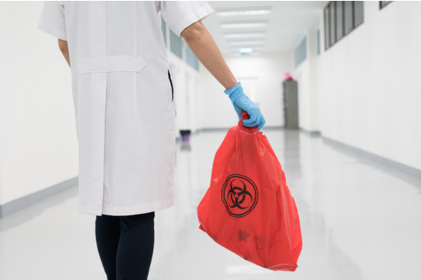 You are currently viewing Déchets issus de dispositifs médicaux : ce qui change au 1er janvier 2022