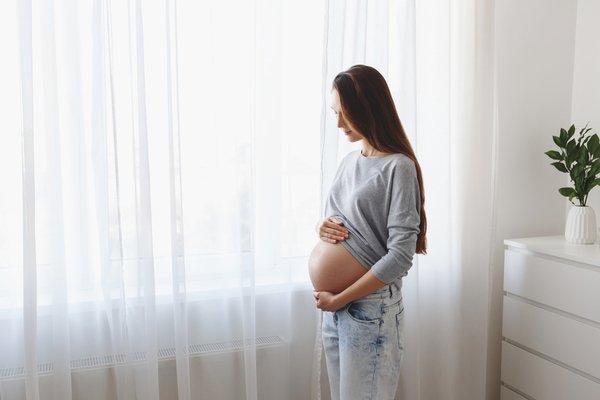 Lire la suite à propos de l’article Femmes enceintes : faciliter l’hébergement non médicalisé