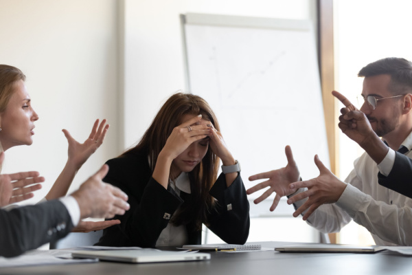 Lire la suite à propos de l’article Mésentente entre copropriétaires : le syndic (ne) doit (pas) agir !