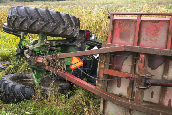 Lire la suite à propos de l’article Tracteurs agricoles : la sécurité avant tout