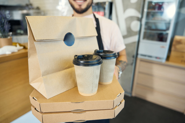 Lire la suite à propos de l’article Conditionnement des aliments : une enquête laissant un goût amer